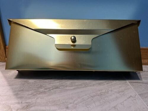 15" Brass Mailbox Horizontal with Hooks New with Defect DENTED - Afbeelding 1 van 5