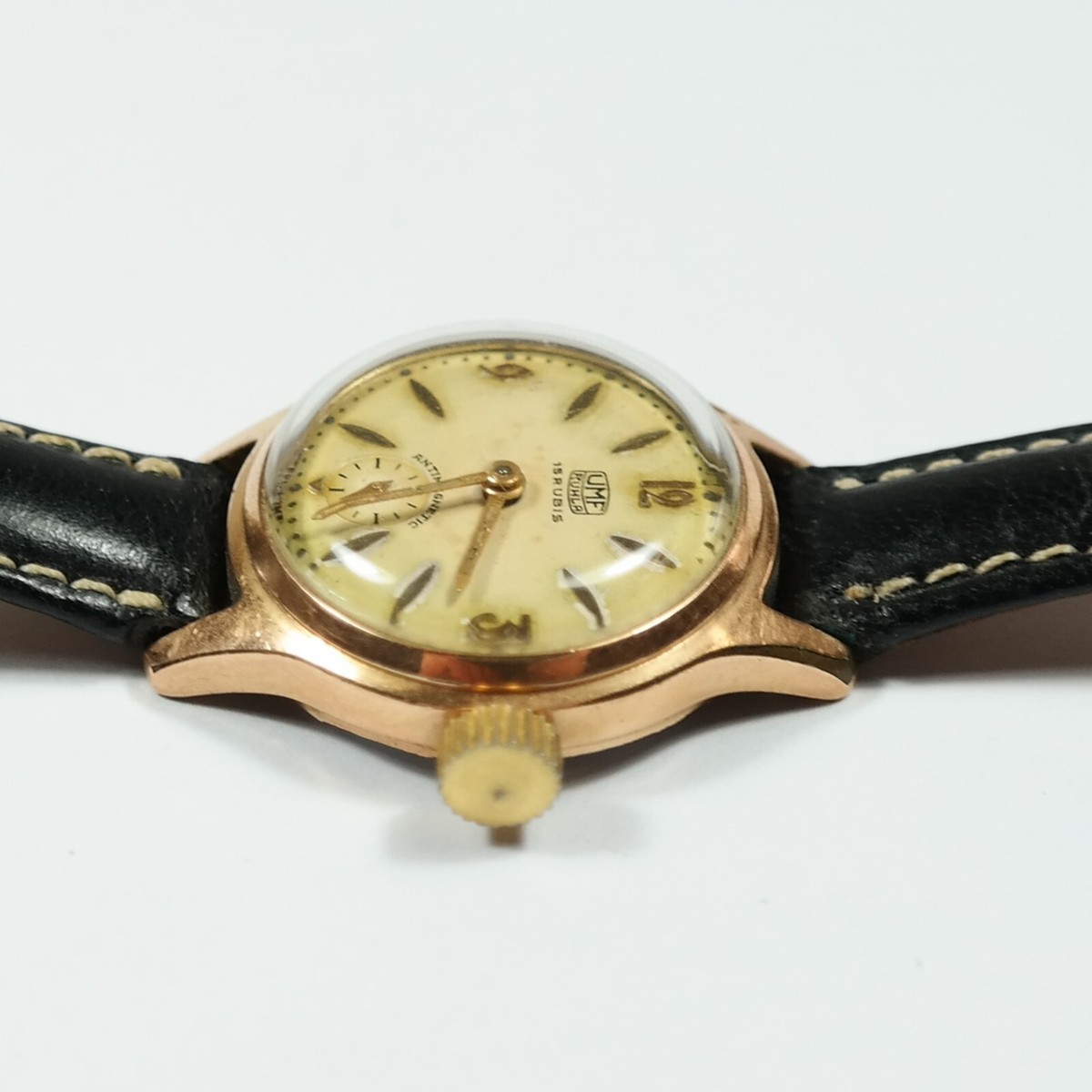 UMF ruhla antimagnetic klein Funktioniert Damen Uhr DDR GDR