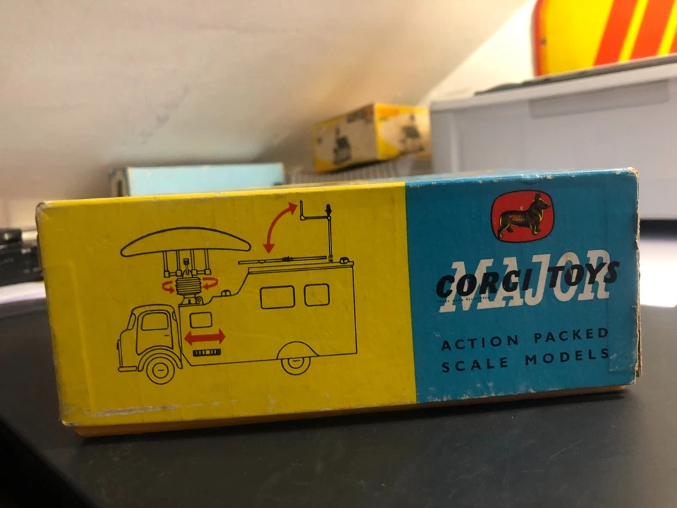 1106 MAJOR CORGI TOYS DECCA MOBILE AIRFIELD RADAR ORIGINAL BOX - Immagine 3 di 4