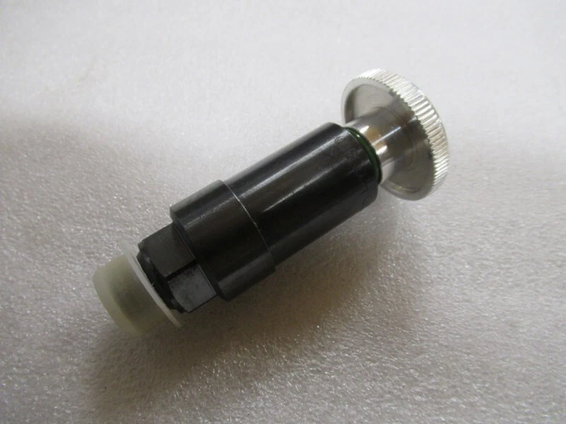 L0B Genuine Volvo Penta Marine 3837393 Hand Pump OEM New Factory 
