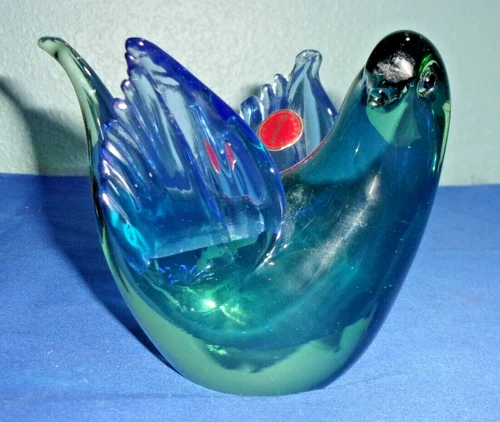 Vintage Dove Bird Sculpture Green and Blue Murano Italy Zoo Glass 5" x 4.5" x 4"