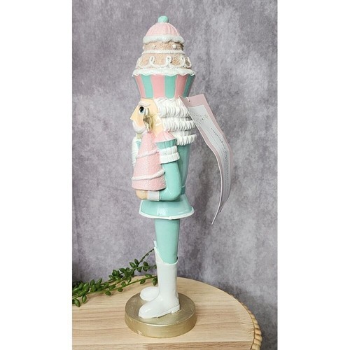 Cupcakes and Cashmere Christmas Cupcake Nutcracker Pink Blue Figurine 14" NEW - Picture 4 of 10