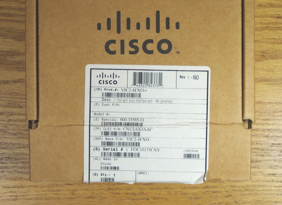 Cisco VIC2-4FXO  4-Port Voice Interface Card -  NEW - Open Box - Image 2 of 3