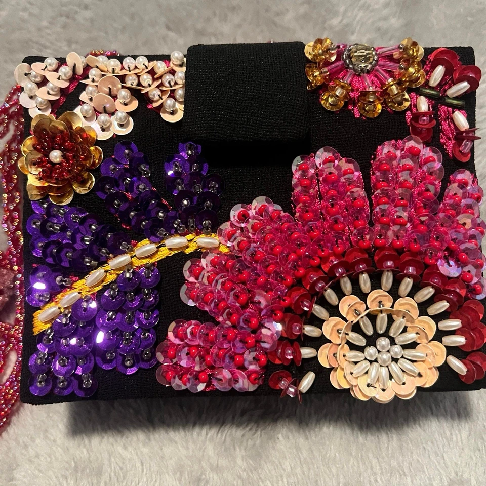 Kate Landry  Floral Print & Black Hand  Beaded Crossbody Purse EUC HTF Rare - Image 3 of 4