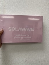 Solawave Wrinkle Retreat Pro Light Therapy Face Mask with 320 LEDs - NEW