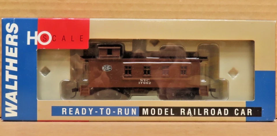 WALTHERS 932-7566 4 WINDOW CABOOSE NEW YORK CENTRAL NYC # 17962 HO SCALE - Image 4 of 4