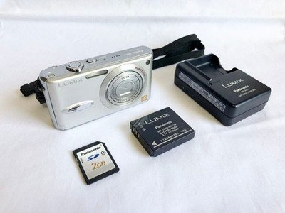 Panasonic DMC FX8 LUMIX Compact Digital Camera set excellent