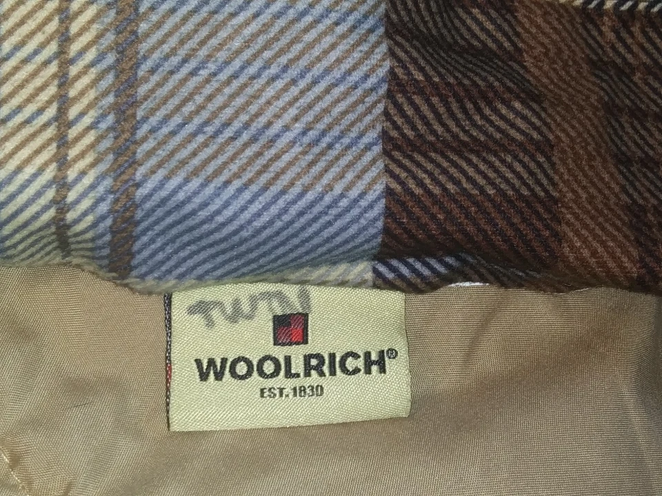 Twin Comforter 被子 64 英寸 x 88 英寸 Woolrich 匹配 Sham 棕色 米色+床单 & PC — 第 4/4 张图片