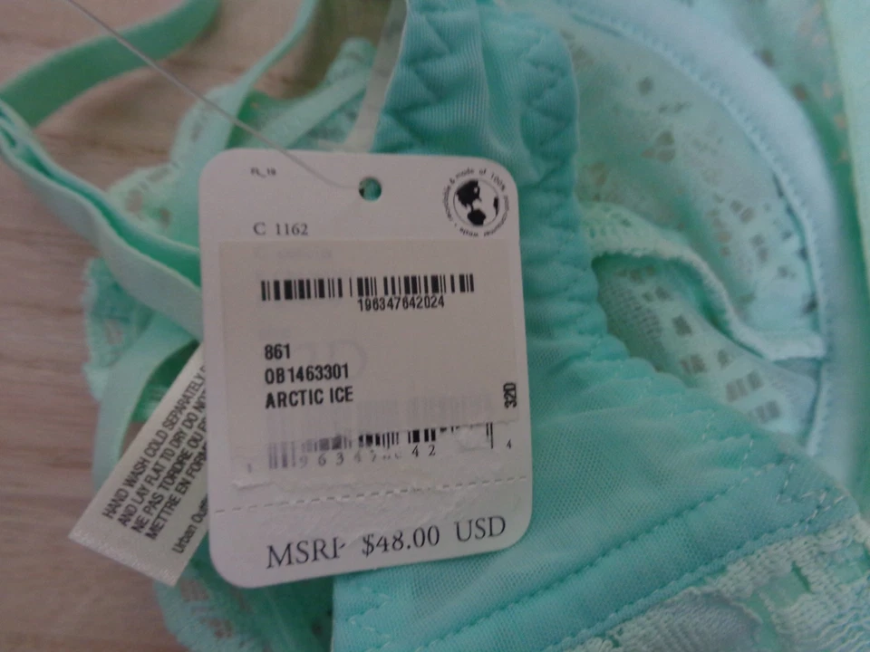 Sujetador Free People Intimately 32D Made You Look Sujetador Balconette de Encaje en Hielo Ártico Foto 4 de 4