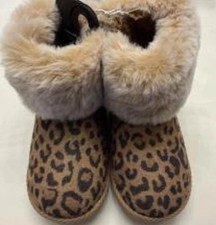 New Leopard Print Faux Fur Baby Booties with zipper, Size 4