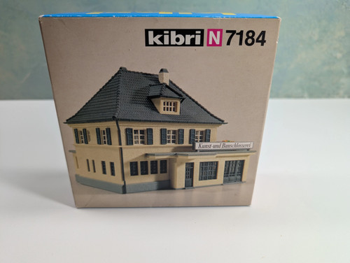 Kibri 7184 N Scale arte y construcción Craftsman House KIT | Condition: Used
