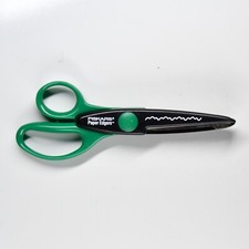 Fiskars Paper Edgers Crafting Scissors RIPPLE Pattern Left or Right Handed 9204