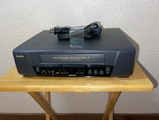 Vintage Sanyo VHS Player/Recorder VWM265 Remote Included Tested