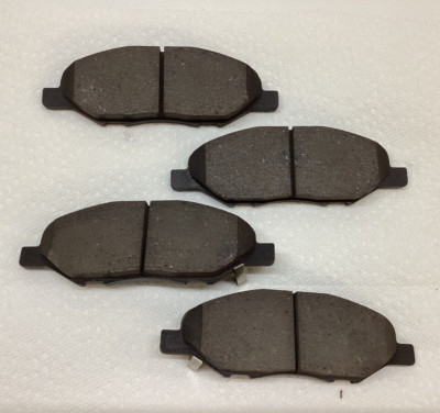 41060-AX085 Nissan Versa Disc Brake Pads, Front  NEW OEM