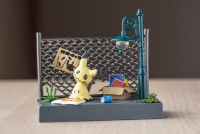 Mimikyu Pokemon center Re-Ment Pokemon Town Back Alley At Night Figure