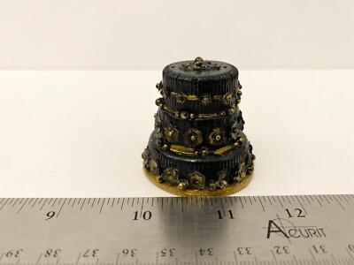 Miniature Dollhouse Cake