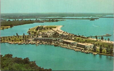 Quality Inn Bahia Beach Us 41 Ruskin Florida Fl Restaurant Lounge Postcard