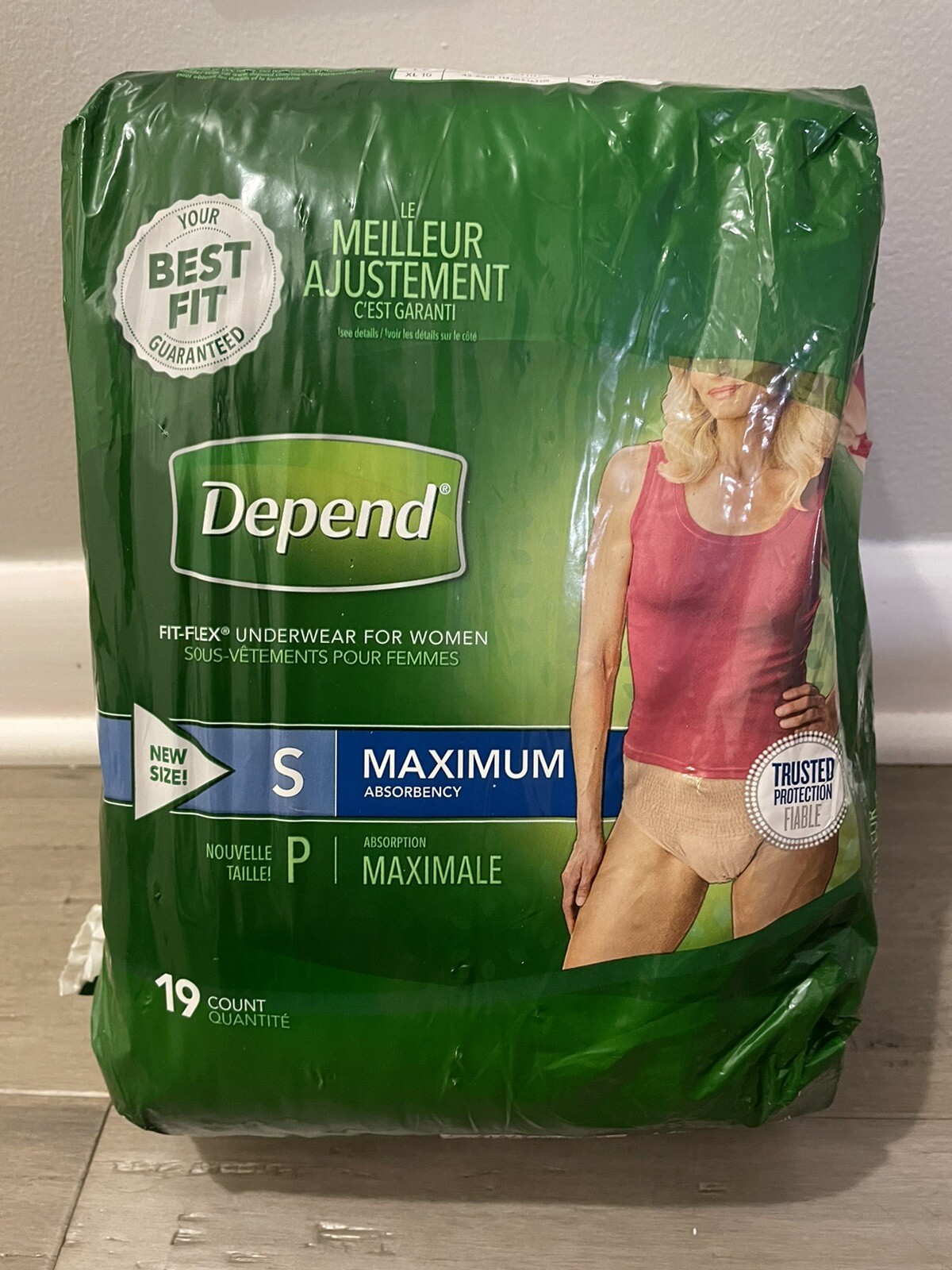 NEW Depend FitFlex Underwear Women's Size Small Maximum Absorbency