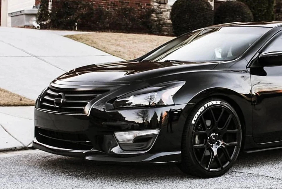 Voxx LAGO Wheel 18x8 (20, 5x120.65, 74.1) Black Single Rim Foto 3 de 3