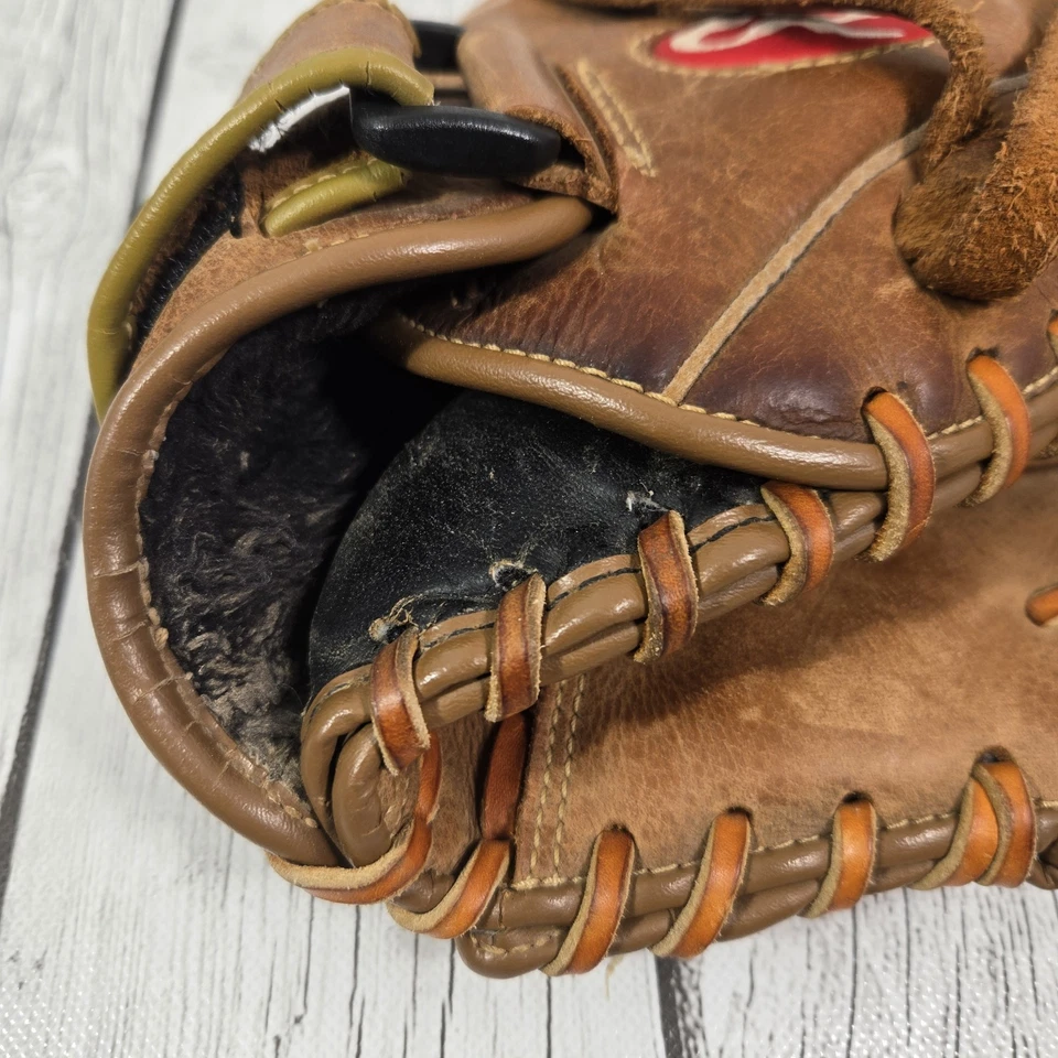 Rawlings GG Elite RHT Baseball Glove 13 Inch EBBC29 - Image 3 of 4