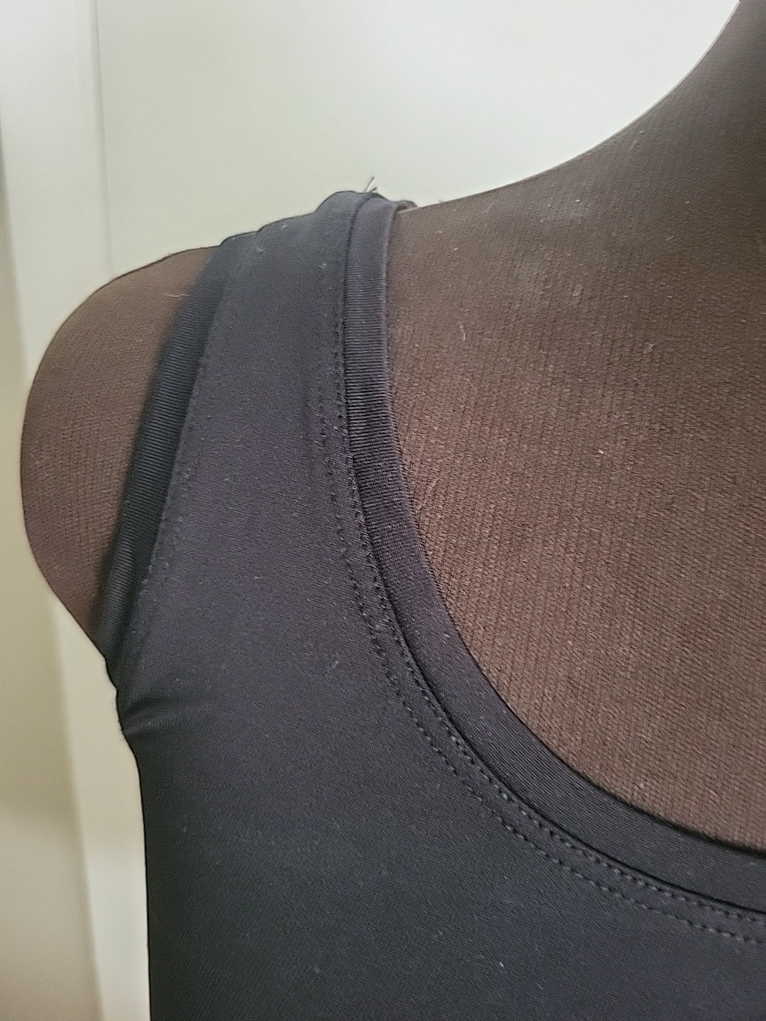 Karen Kane Essentials Solid Black Basic Tank Top … - image 2