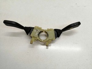 OPEL VECTRA B 36 Wischergriff 26051171 2.00 Diesel 74kw 1996 17135705