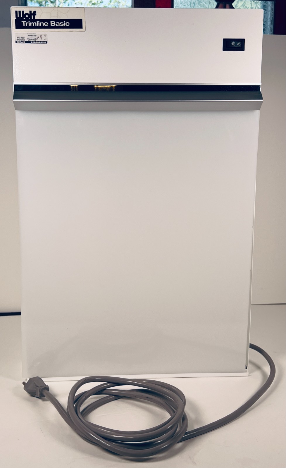 Wolf X-Ray Light Box Viewer 16 x13.5 in Made In USA Tested Trimline Basic
