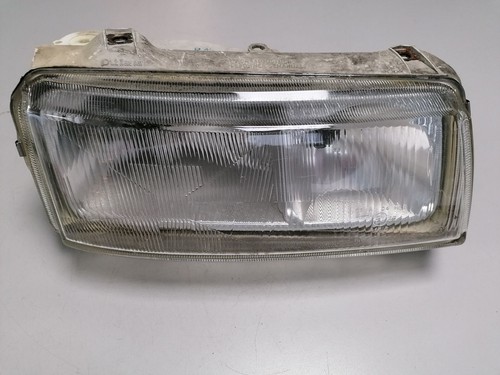 VW Passat 1.8 35 I Scheinwerfer rechts/ Right headlight 14197000 40595