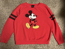 Disney Mickey Mouse Red Crewneck Pullover Sweatshirt Graphic Print Women S