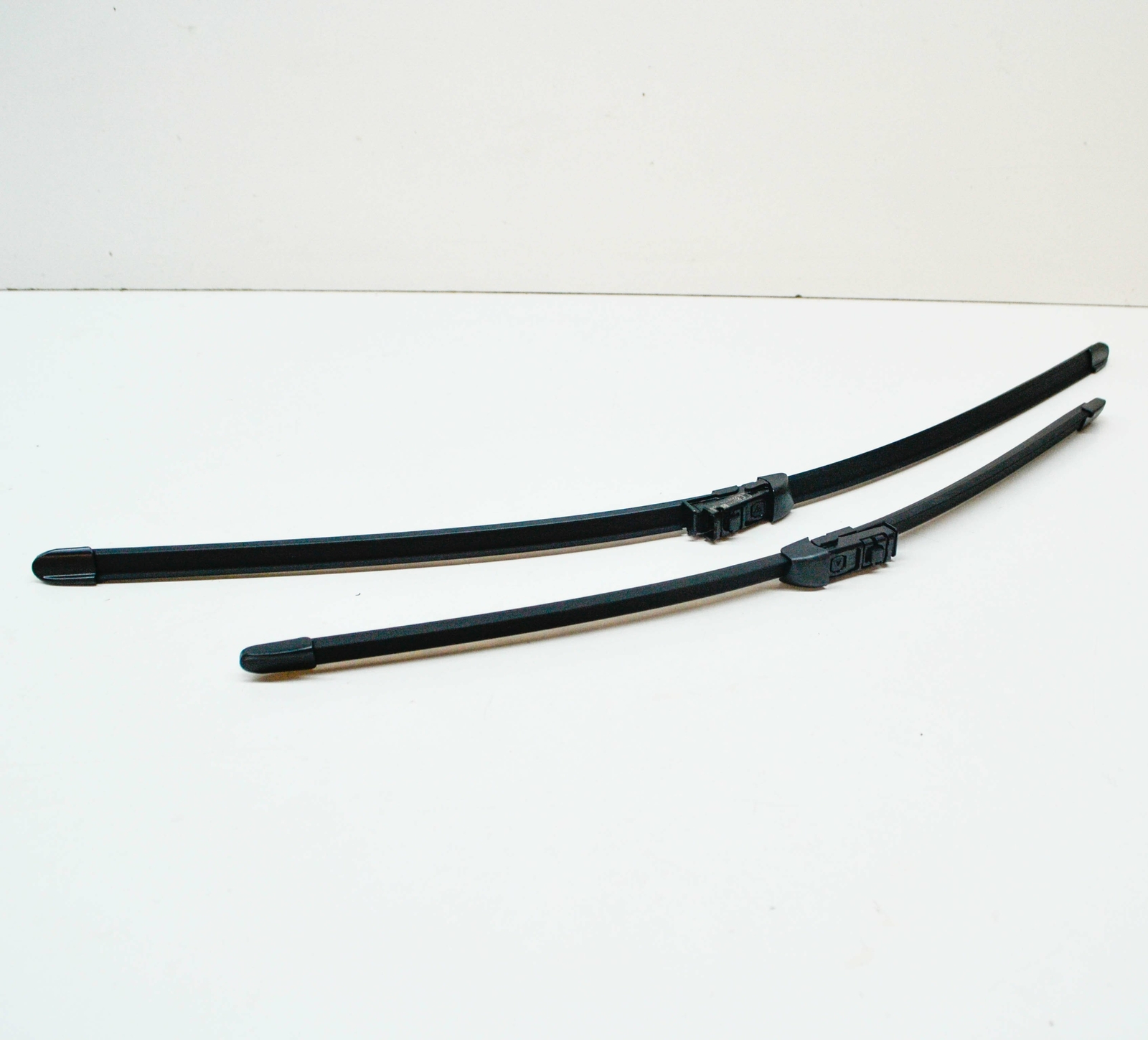 NEU BMW X3 G01, F97 FRONT WIPER ARM 61617469820 7469820 ORIGINAL