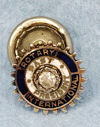 Vintage Rotary International Past President 10K Yellow Gold Pin Real Diamond