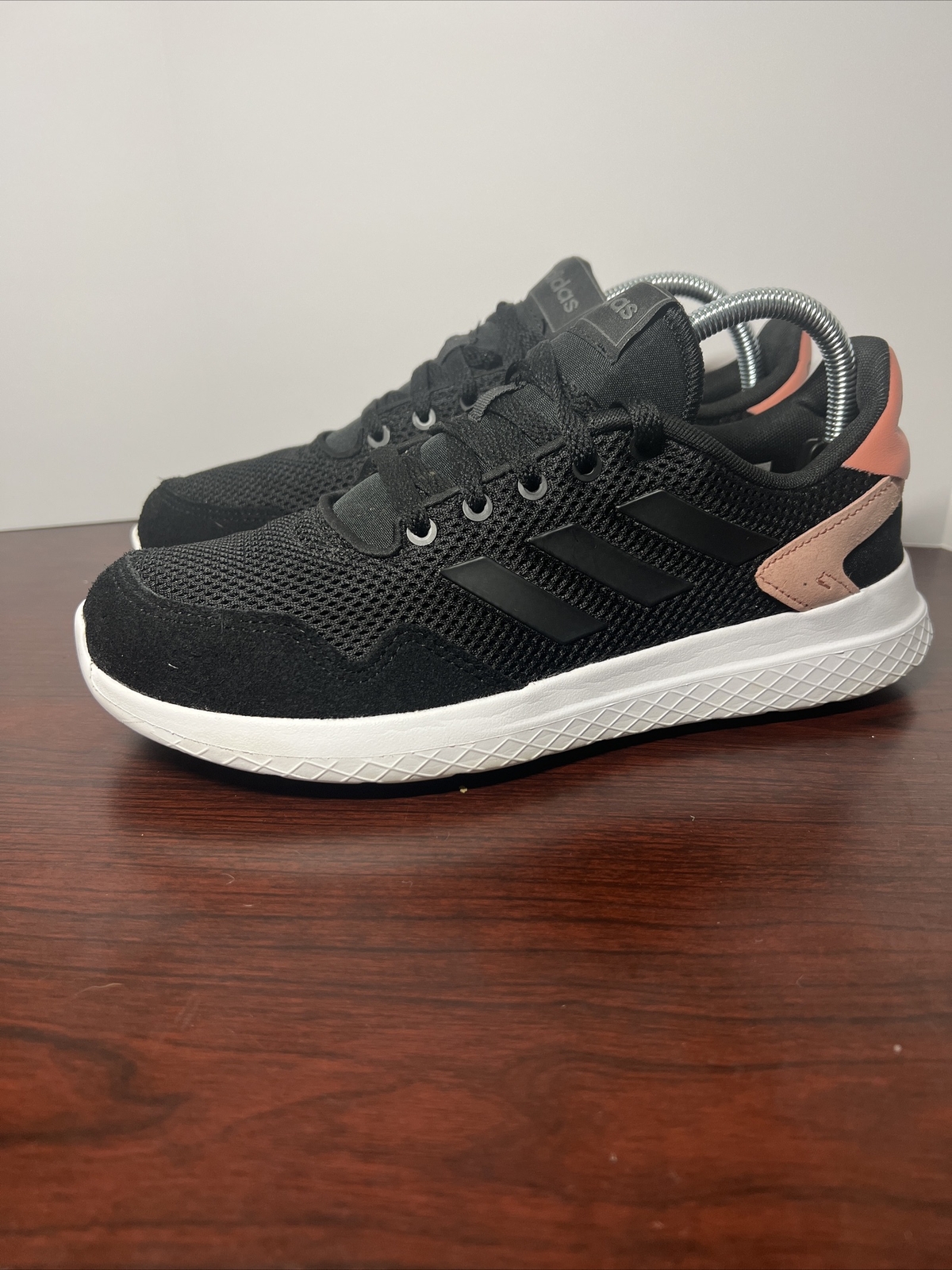 Adidas Archivo Black Pink White Women Running Shoes EF0451 Size 8 | eBay