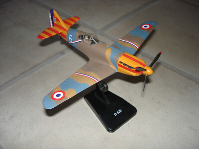 new ray Devoitienne D 520 Fertigmodell,unbespielt.
