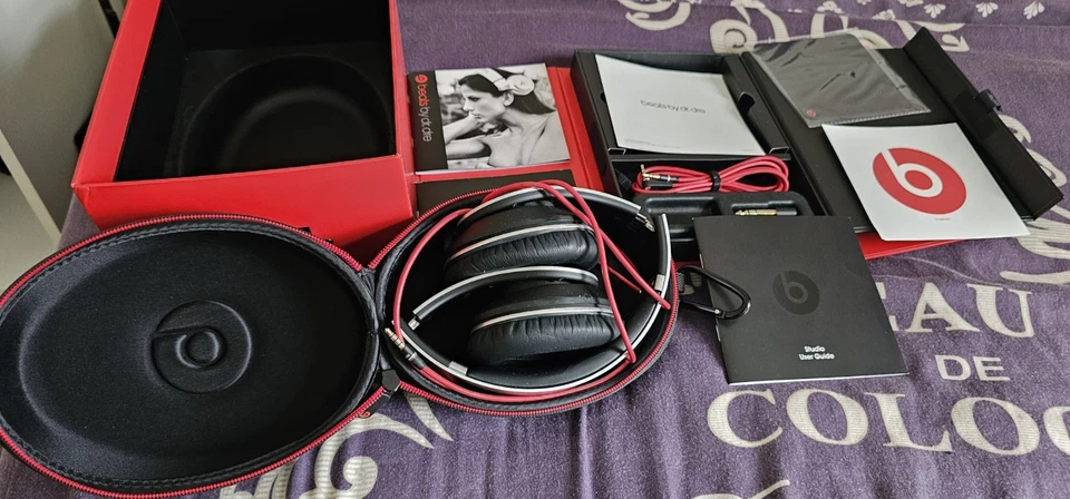 Beats by Dr. Dre Studio Wireless Over-Ear Bluetooth Noise Cancelling Black/Red, photo 4 of 5