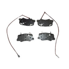 Front Brake Pad Kit W/Sensors 70003826 For Ferrari 488 GTB 488 Spider 488 Pista