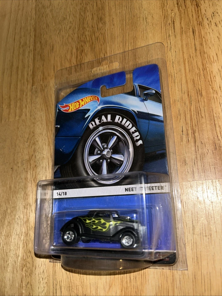 Hot Wheels Real Riders Metal (2014) Neet Streeter Black Car Toy 14/18 - Image 2 of 4