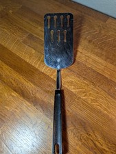Vintage Ekco Spatula Turner – Keyhole Slot Utensil – Black Handle – Made in USA