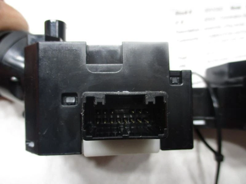 CONJUNTO DE INTERRUPTORES COMBINADOS CON NIEBLA 3,5 L AWD 62K -SV- SE ADAPTA A NISSAN LEAF 38702 13-19 Foto 3 de 4