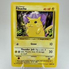 Pikachu 58/102 Set Base Unlimited Carta Pokemon Comune LP LP+