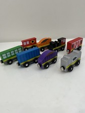 Melissa  Doug Wooden Train Cars Set of 8 Pieces Magnetic Ages 3 