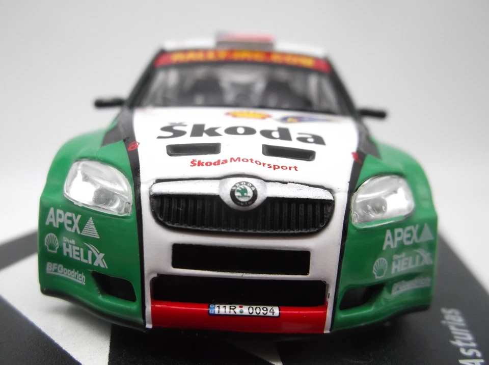 1/43 Winner Rallye des Asturies 2009 Škoda Fabia S2000 #6 Kopecký-Starý IXO - Photo 4/4