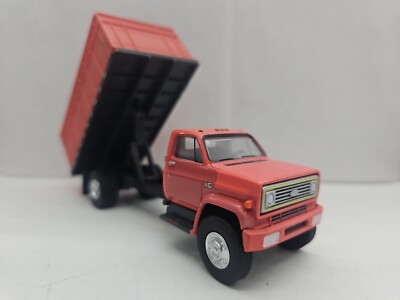 Greenlight SD TRUCKS 1980 Chevrolet C70 grain truck Ertl Farm C60 Dump Bed Feed