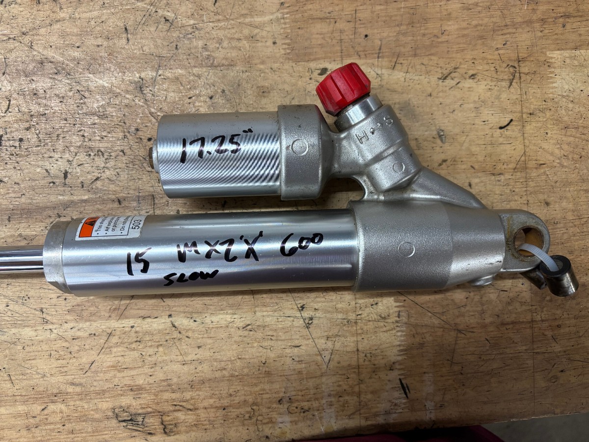SKI-DOO R-MOTION blizzard clicker rear shock KYB 17