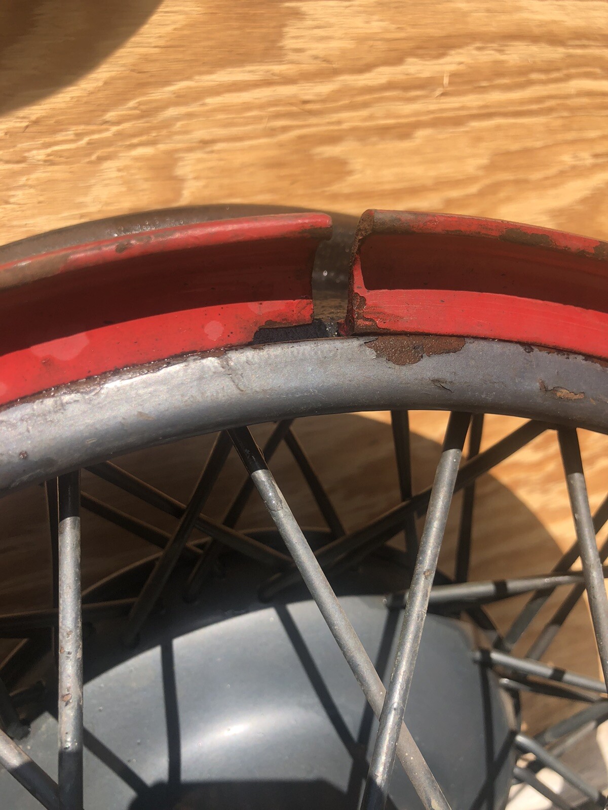 Rolls Royce Phantom I Wheel . OEM Very good condition. Original Paint