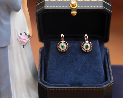 Boucles D'oreilles Dormeuses Puces Dorées Ovales - Serti CZ Vert Style Art Déco EH5, Neuf Sans Emballage