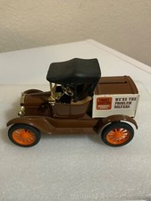 Ertl 1918 Ford Model T Runabout-Trust Worthy Stores-Bank With Key