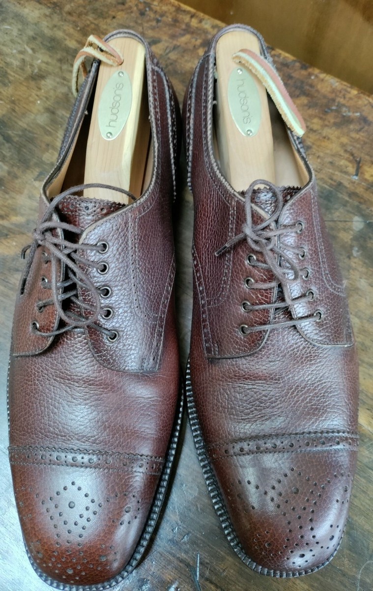 Pair Salvatore Ferragamo Men display picture 2