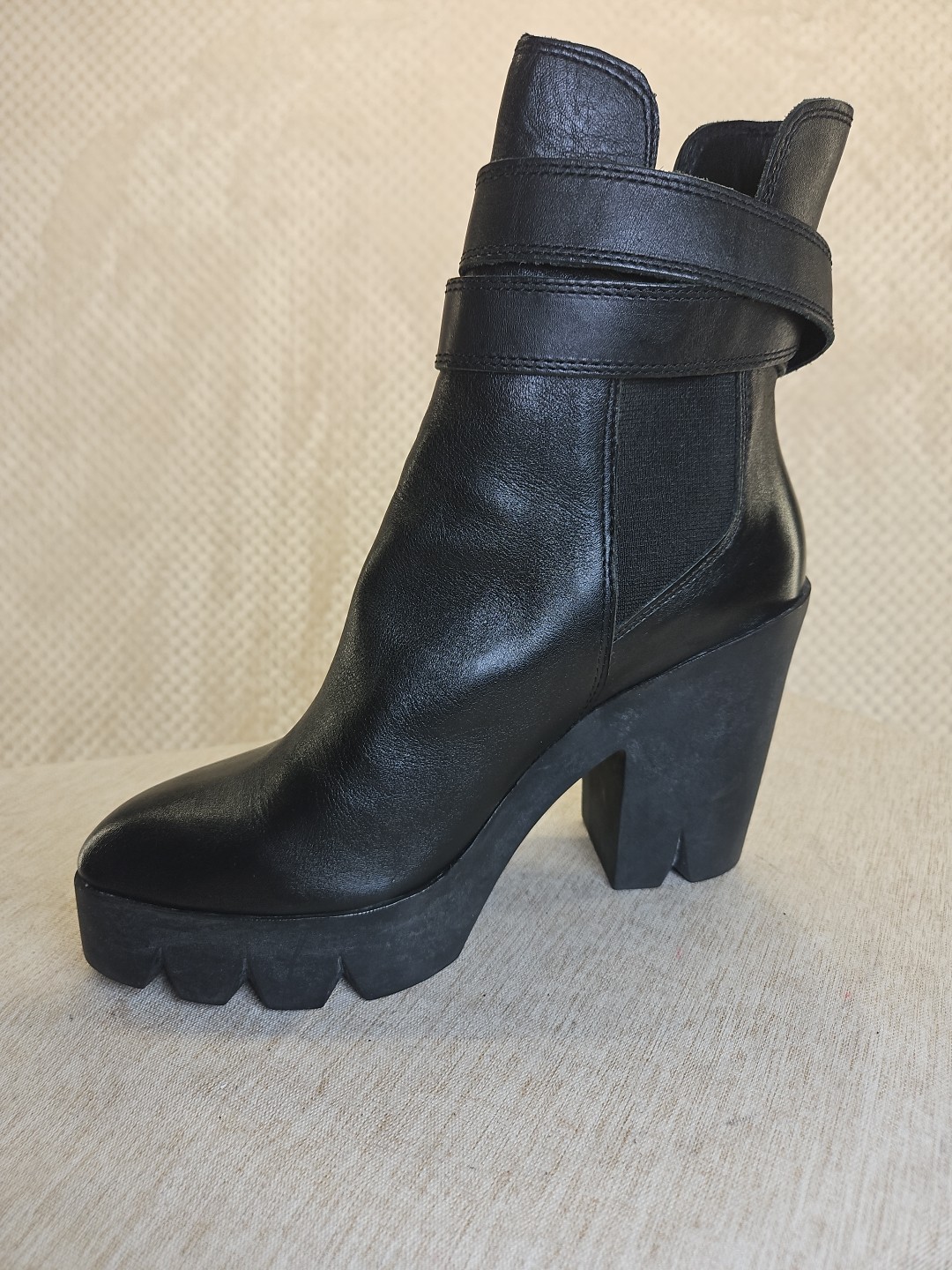 Ash Tank Leather Platform Women Sz. 9.5 Goth Punk Black