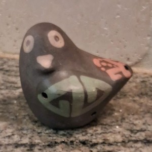 Guerrero Chile Bird-Shaped Whistle Ceramic Ocarina Brown Green Pink Matte Finish