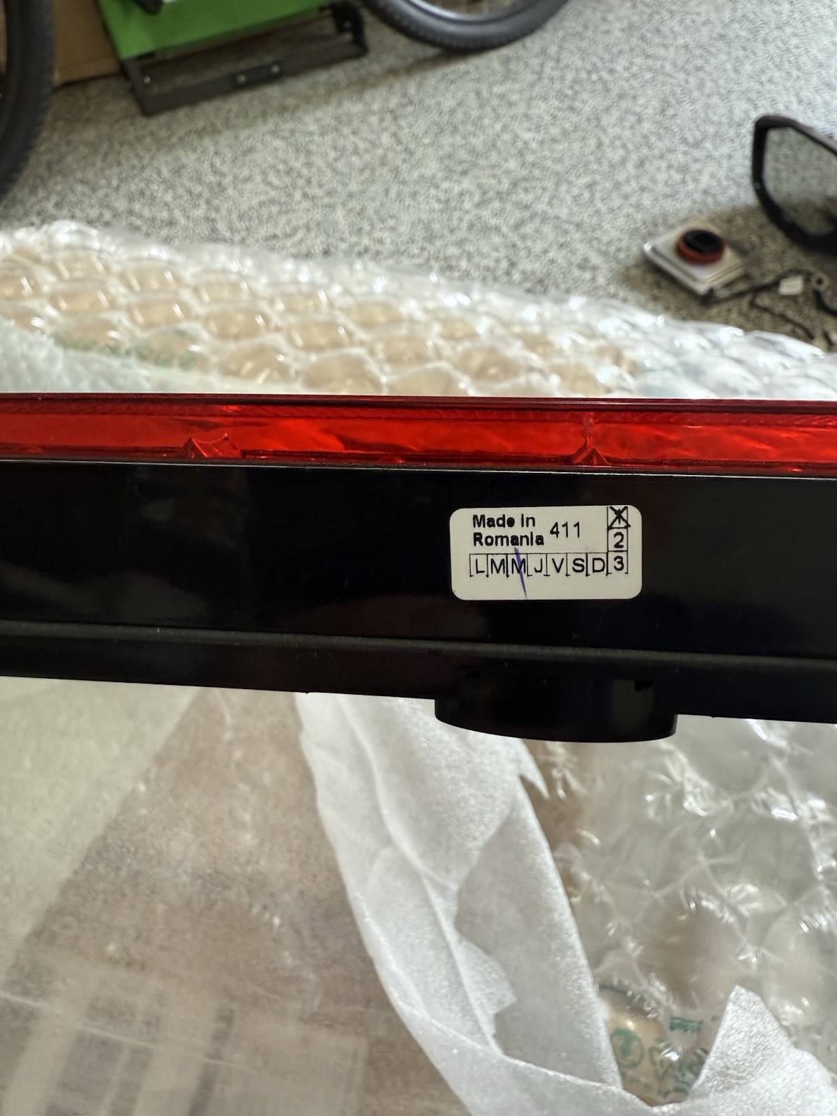 New 97-04 Aston Martin DB7 Vantage Convertible Third Brake Stop Light Lamp
